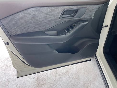 Certified 2023 Nissan Rogue S FWD image 9