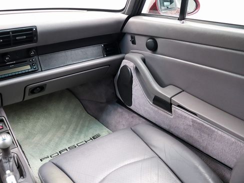 Used 1997 Porsche 911 Cabriolet image 27