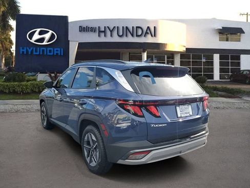 Certified 2025 Hyundai Tucson SEL FWD image 4