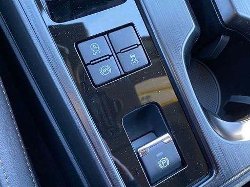 New 2026 Subaru Outback Limited image 15