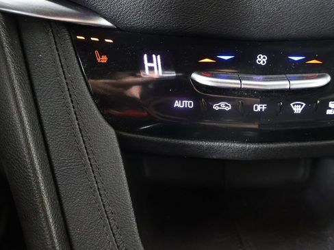 Used 2021 Cadillac XT5 Premium Luxury image 49