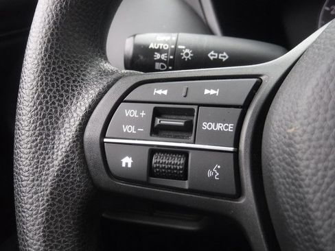 Used 2023 Honda HR-V LX image 24