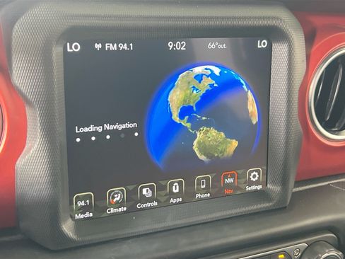 Used 2023 Jeep Wrangler Unlimited Rubicon w/ LED Lighting Group AWD/4WD image 13