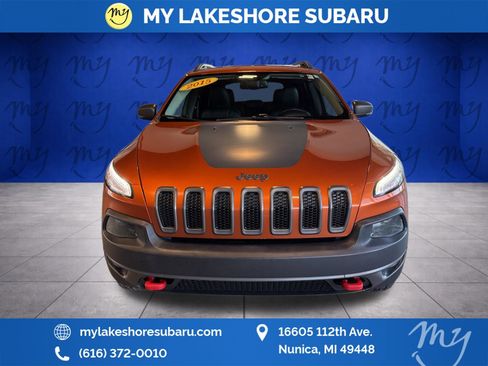 Used 2015 Jeep Cherokee Trailhawk w/ Comfort/Convenience Group image 2