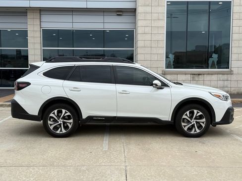 Used 2020 Subaru Outback Limited XT image 7