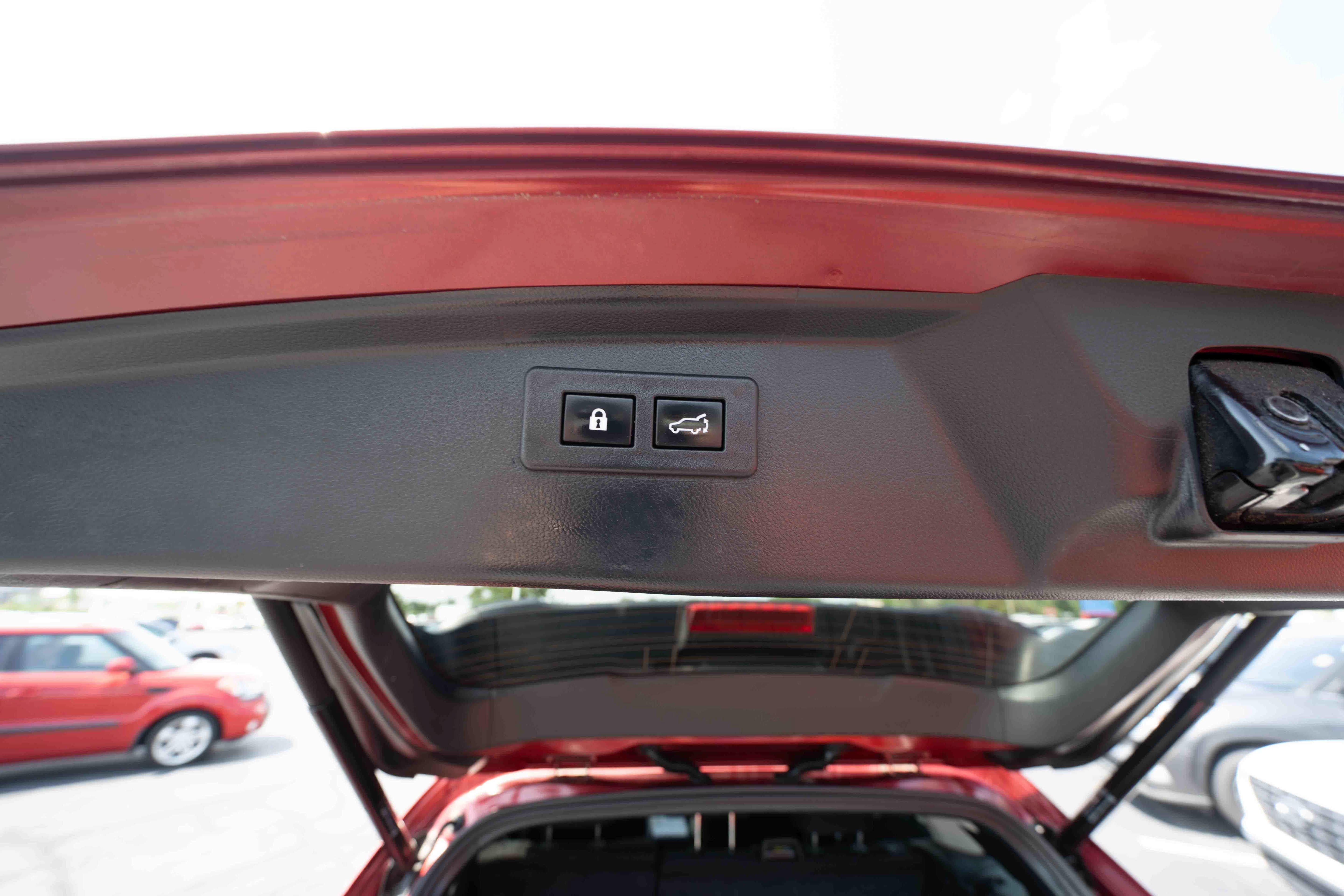 Used 2022 Subaru Outback Premium AWD/4WD image 29