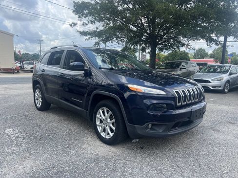Used 2014 Jeep Cherokee Latitude image 3