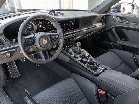 Certified 2023 Porsche 911 GT3 image 4