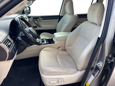 Certified 2020 Lexus GX 460 Premium w/ Premium Package image 21