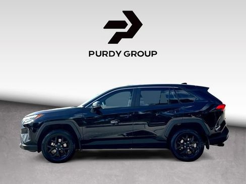 Used 2025 Toyota RAV4 LE FWD image 5
