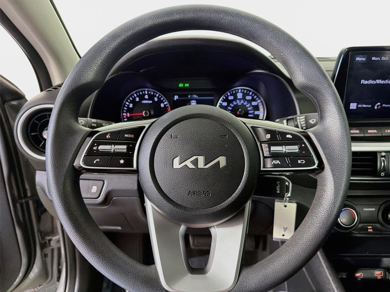 Used 2024 Kia Forte LXS w/ LXS Technology Package FWD image 12
