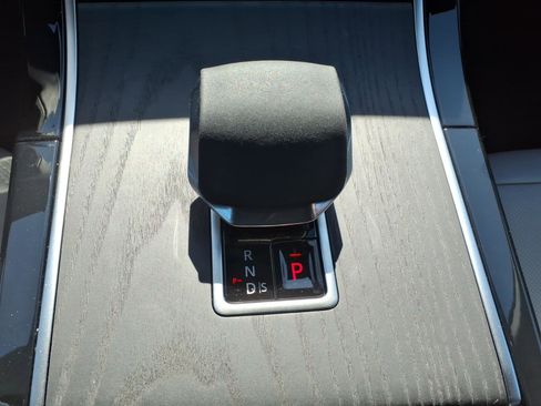 Certified 2026 Land Rover Range Rover Velar S AWD/4WD image 13