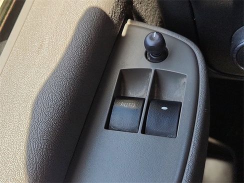 Used 2021 GMC Savana 3500 Extended w/ Power Convenience Package image 19