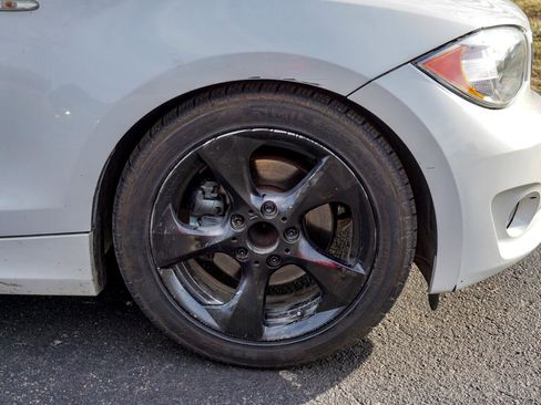 Used 2012 BMW 128i Convertible image 32