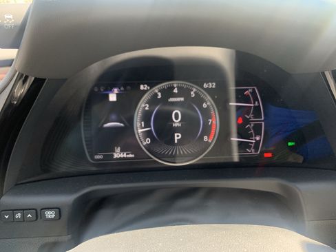 Used 2025 Lexus ES 350 Ultra Luxury w/ Accessory Package (Z2) FWD image 21