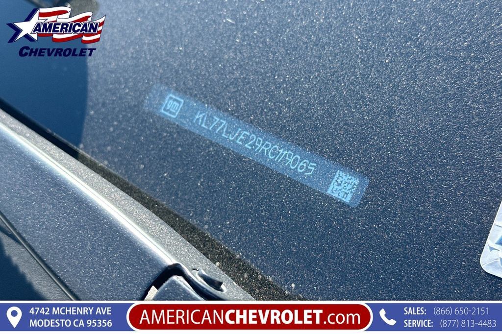 Used 2024 Chevrolet Trax RS w/ Driver Confidence Package FWD image 3