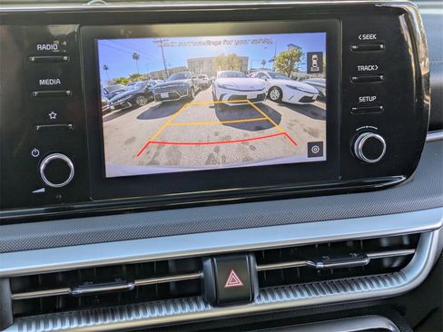 Used 2023 Kia K5 LXS image 16