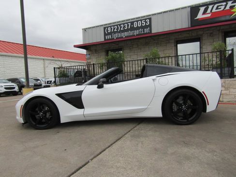 Used 2015 Chevrolet Corvette Stingray Coupe w/ 2LT Preferred Equipment Group RWD image 3