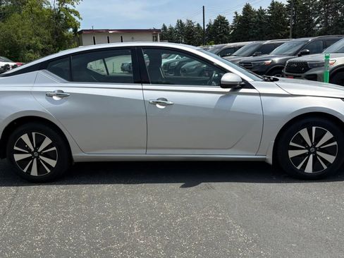 Used 2019 Nissan Altima 2.5 SV AWD/4WD image 11