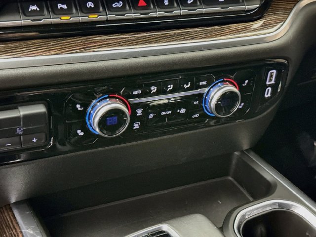 Used 2022 GMC Sierra 1500 Elevation w/ Elevation Premium Package AWD/4WD image 16