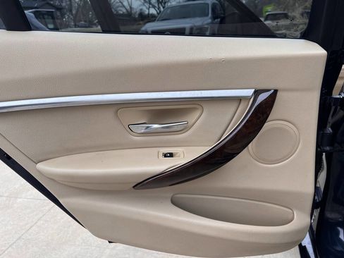 Used 2016 BMW 328i xDrive Sedan w/ Premium Package image 13