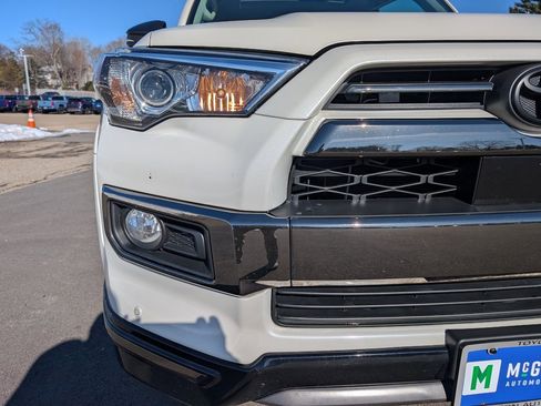 Used 2020 Toyota 4Runner Nightshade image 10