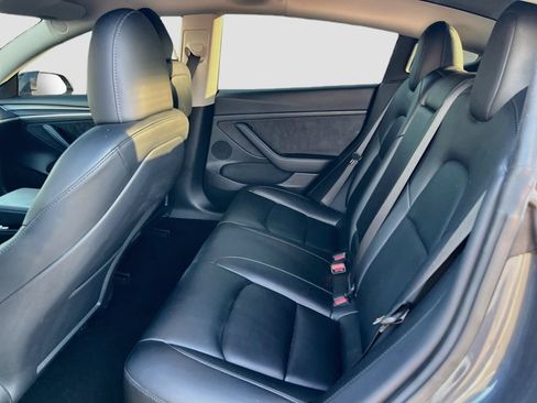 Used 2023 Tesla Model 3 Standard Range RWD image 23