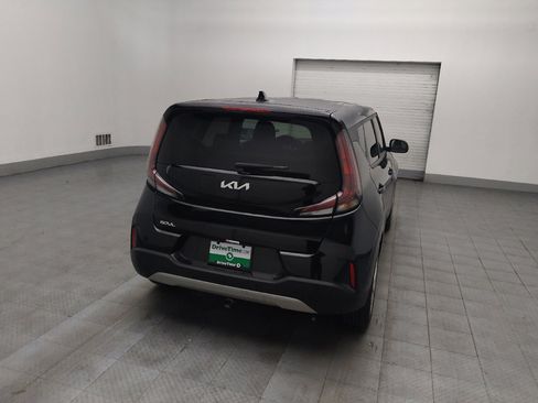Used 2025 Kia Soul LX image 7