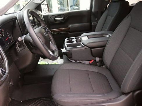 Used 2022 Chevrolet Silverado 1500 RST image 15