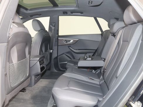Used 2021 Audi Q8 Prestige w/ Prestige Package image 49