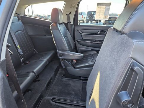 Used 2017 Chevrolet Traverse Premier image 36