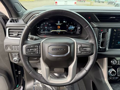 Used 2022 GMC Yukon Denali image 21