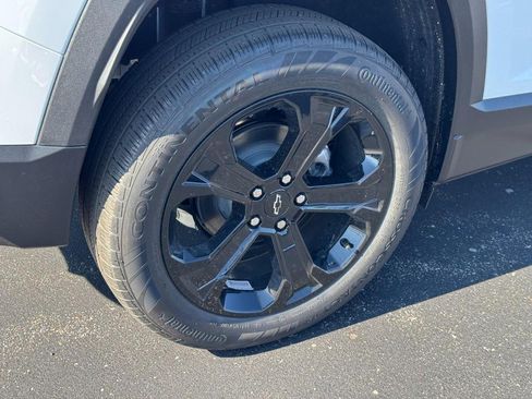 New 2026 Chevrolet Equinox LT w/ Convenience Package II image 4