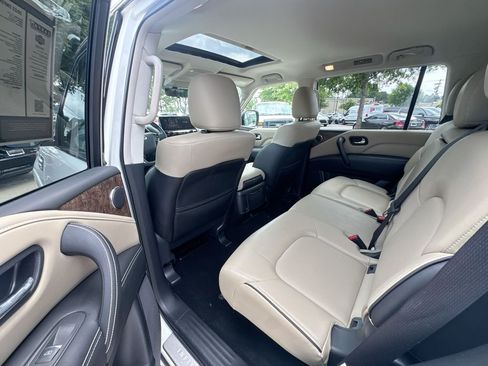Used 2023 INFINITI QX80 Premium Select w/ Cargo Package AWD/4WD image 31