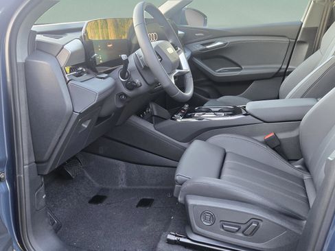 New 2025 Audi Q6 e-tron Premium Plus image 13