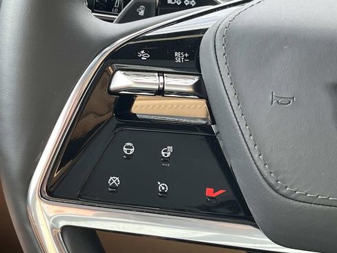 Certified 2025 Cadillac Escalade IQ Sport 2 image 31