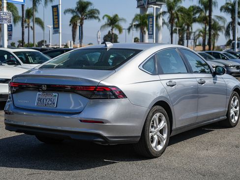Used 2024 Honda Accord LX image 9