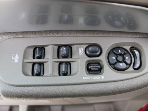 Used 2007 Dodge Ram 3500 Truck SLT image 12