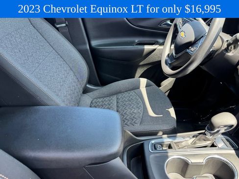 Used 2023 Chevrolet Equinox LT AWD/4WD image 21