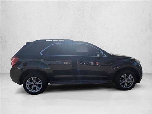 Used 2017 Chevrolet Equinox LT w/ Driver Confidence Package II AWD/4WD image 4