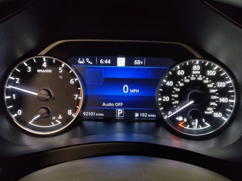 Used 2019 Nissan Murano Platinum w/ Cargo Package image 23