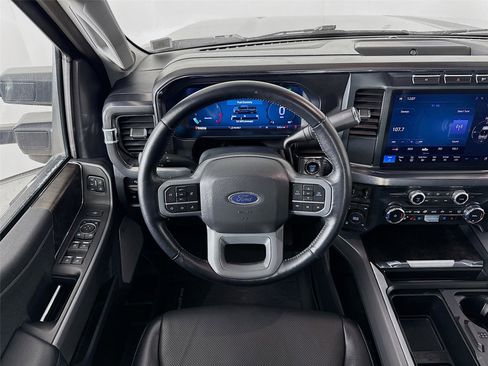 Used 2024 Ford F250 Lariat w/ Chrome Package image 23