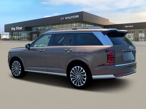 New 2026 Hyundai Palisade Calligraphy FWD image 4
