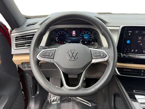 Used 2024 Volkswagen Atlas Cross Sport SE w/ Panoramic Sunroof Package AWD/4WD image 12