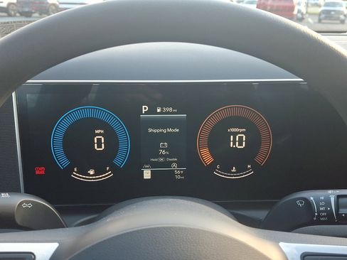 New 2026 Hyundai Tucson SE image 9