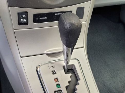 Used 2012 Toyota Corolla LE FWD image 22
