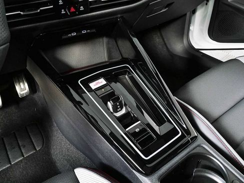 Certified 2024 Volkswagen GTI SE w/ SE Leather Seats Package FWD image 20