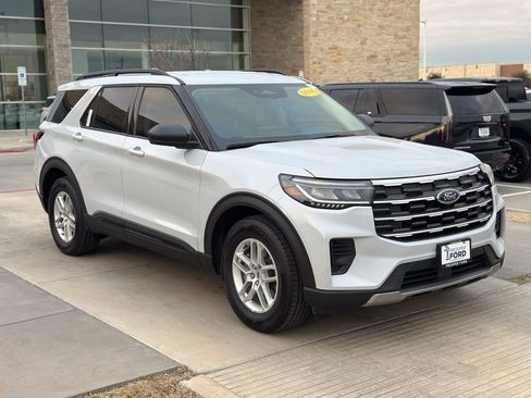 New 2026 Ford Explorer Active image 63