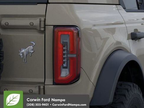 New 2026 Ford Bronco Badlands image 23