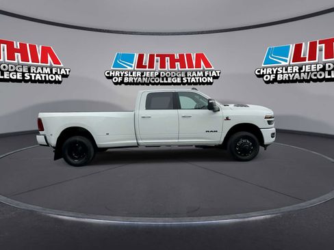 New 2026 RAM 3500 Laramie image 9